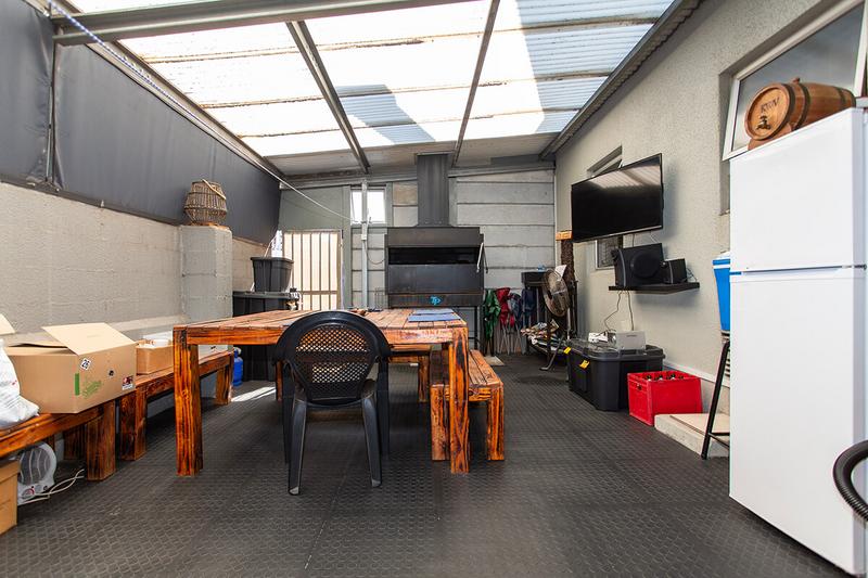 2 Bedroom Property for Sale in Ferndale Western Cape